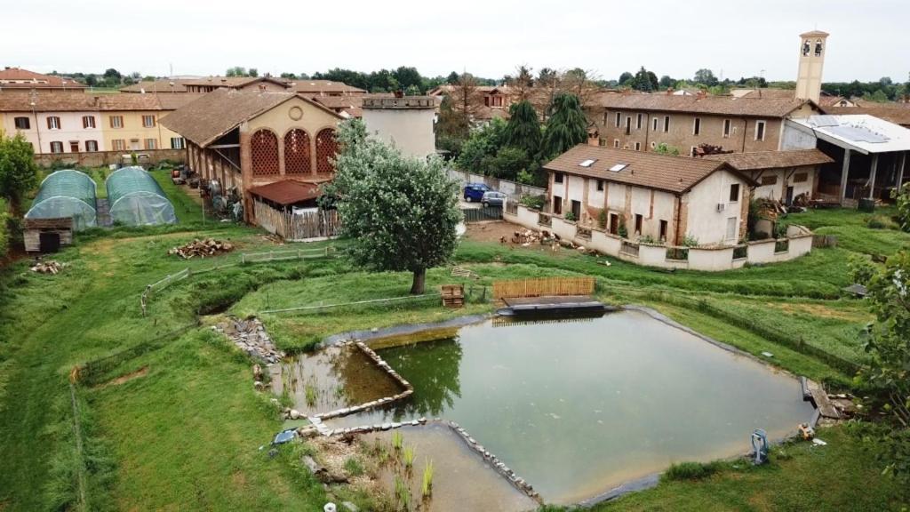 La Casa Sull'Albero Oasi Certosa Di Pavia Villa Borgarello Exterior photo